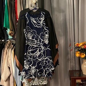 Floral Navy and White sleeveless Dress size PS Ivanka Trump.